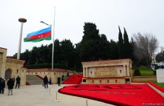 Общественность Азербайджана чтит светлую память жертв трагедии 20 января (ФОТО)
