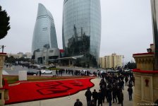 Общественность Азербайджана чтит светлую память жертв трагедии 20 января (ФОТО)