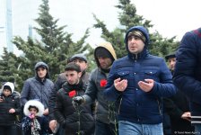 Общественность Азербайджана чтит светлую память жертв трагедии 20 января (ФОТО)