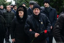 Общественность Азербайджана чтит светлую память жертв трагедии 20 января (ФОТО)