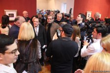 Выставка Бахрама Багирзаде ART IN BOXES вызвала ажиотаж – нескончаемый поток посетителей (ФОТО)