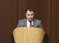 Президент Ильхам Алиев принял участие в конференции в рамках Госпрограммы социально-экономического развития регионов Азербайджана (ФОТО)