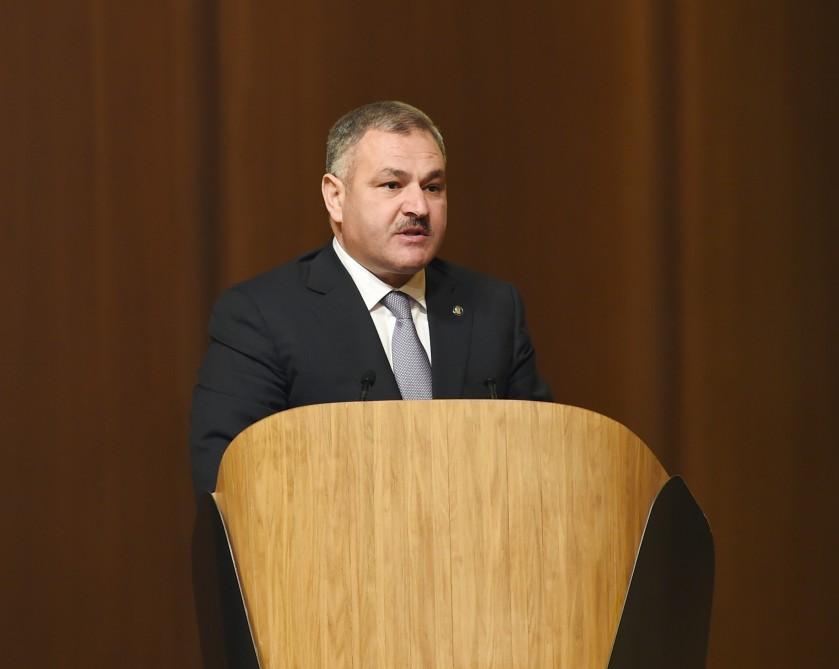Президент Ильхам Алиев принял участие в конференции в рамках Госпрограммы социально-экономического развития регионов Азербайджана (ФОТО)