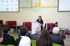 BP improving IT skills of residents of Baku settlements (PHOTO)
