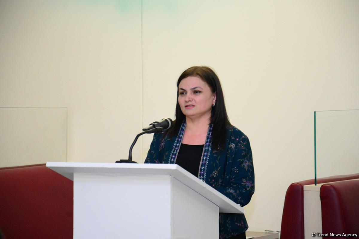 BP improving IT skills of residents of Baku settlements (PHOTO)