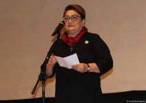 55 лет вместе: в Баку презентован фильм о народном писателе Анаре и его супруге Земфире Сафаровой (ФОТО)