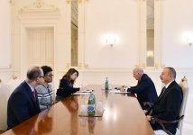 President Aliyev receives WB regional director for South Caucasus (PHOTO)