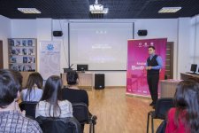 В Азербайджане появились волонтеры-психологи (ФОТО)