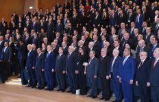 Президент Ильхам Алиев принял участие в VI съезде партии "Ени Азербайджан" (ФОТО)