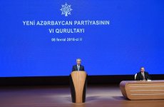 Президент Ильхам Алиев принял участие в VI съезде партии "Ени Азербайджан" (ФОТО)