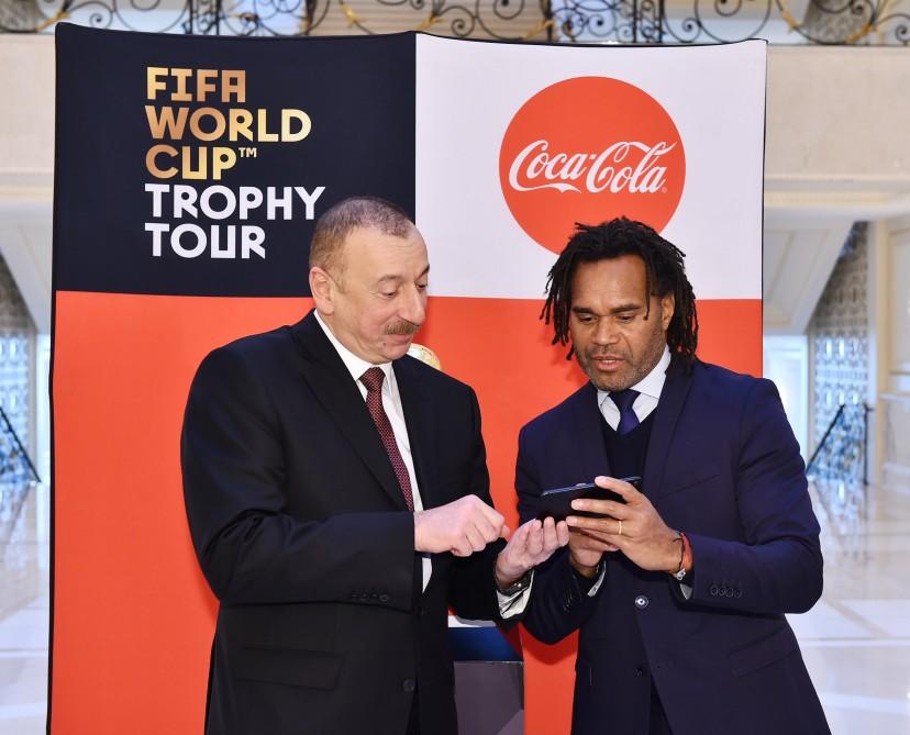 FIFA World Cup Trophy presented to President Aliyev (PHOTO)