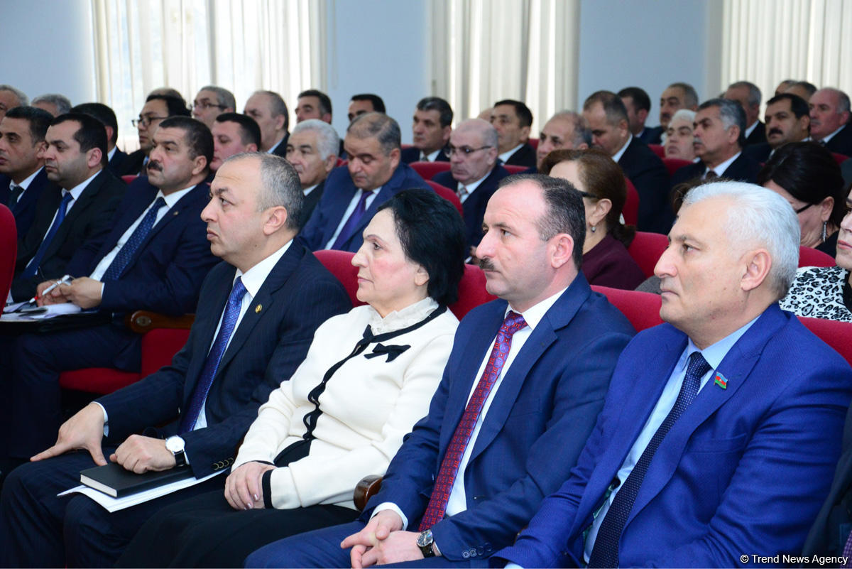 Official: People, by supporting Ilham Aliyev to vote for Azerbaijan's development in next 7 years (PHOTO)