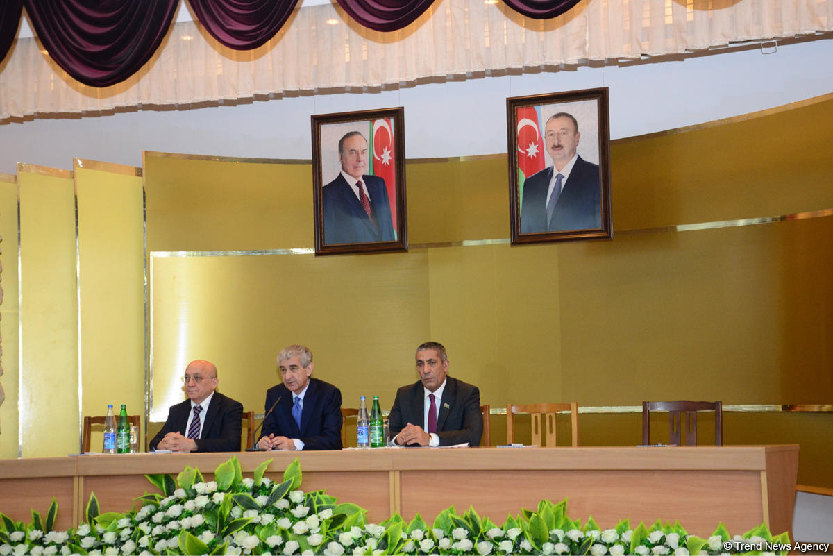 Official: People, by supporting Ilham Aliyev to vote for Azerbaijan's development in next 7 years (PHOTO)