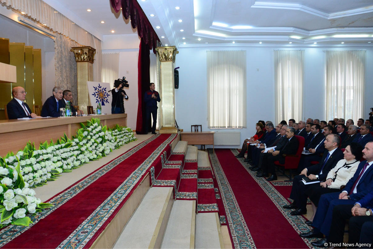 Official: People, by supporting Ilham Aliyev to vote for Azerbaijan's development in next 7 years (PHOTO)