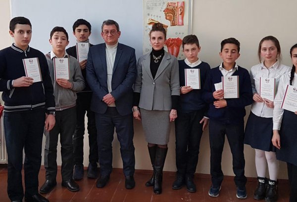 В Dünya məktəbi прошла Олимпиада по русскому языку и литературе (ФОТО)