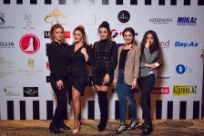 В Баку прошло красочное шоу "Семь красавиц" свадебных и вечерних платьев (ФОТО)