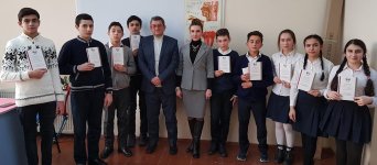 В Dünya məktəbi прошла Олимпиада по русскому языку и литературе (ФОТО)