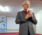 В Dünya məktəbi прошла Олимпиада по русскому языку и литературе (ФОТО)