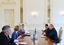 President Aliyev receives UK special trade envoy (PHOTO)