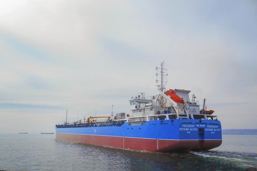 В Азербайджане отремонтировали нефтяной танкер
