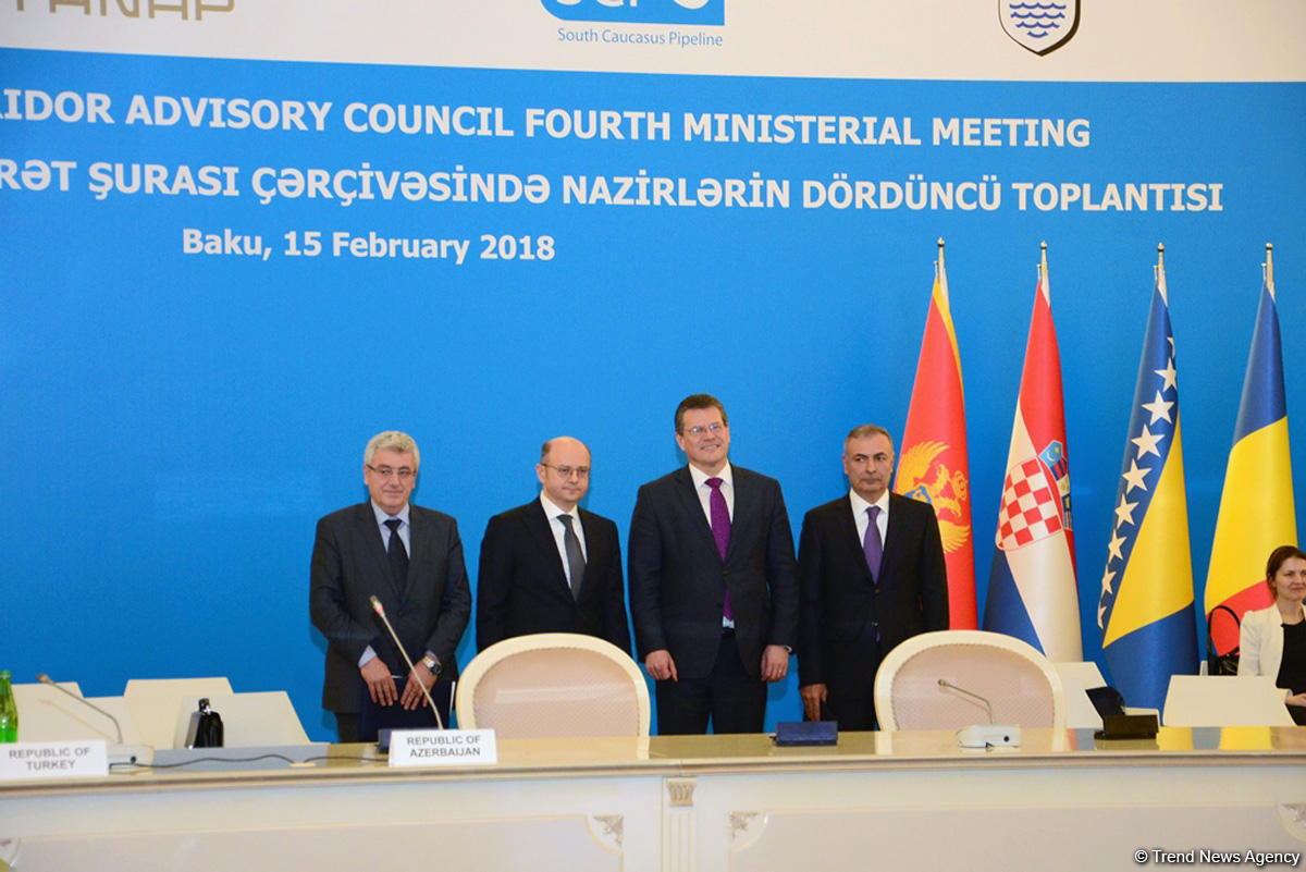 Participants of SGC Advisory Council’s meeting sign joint declaration in Baku (PHOTO)