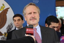 US launches new project to support children of IDPs in Azerbaijan (PHOTO)