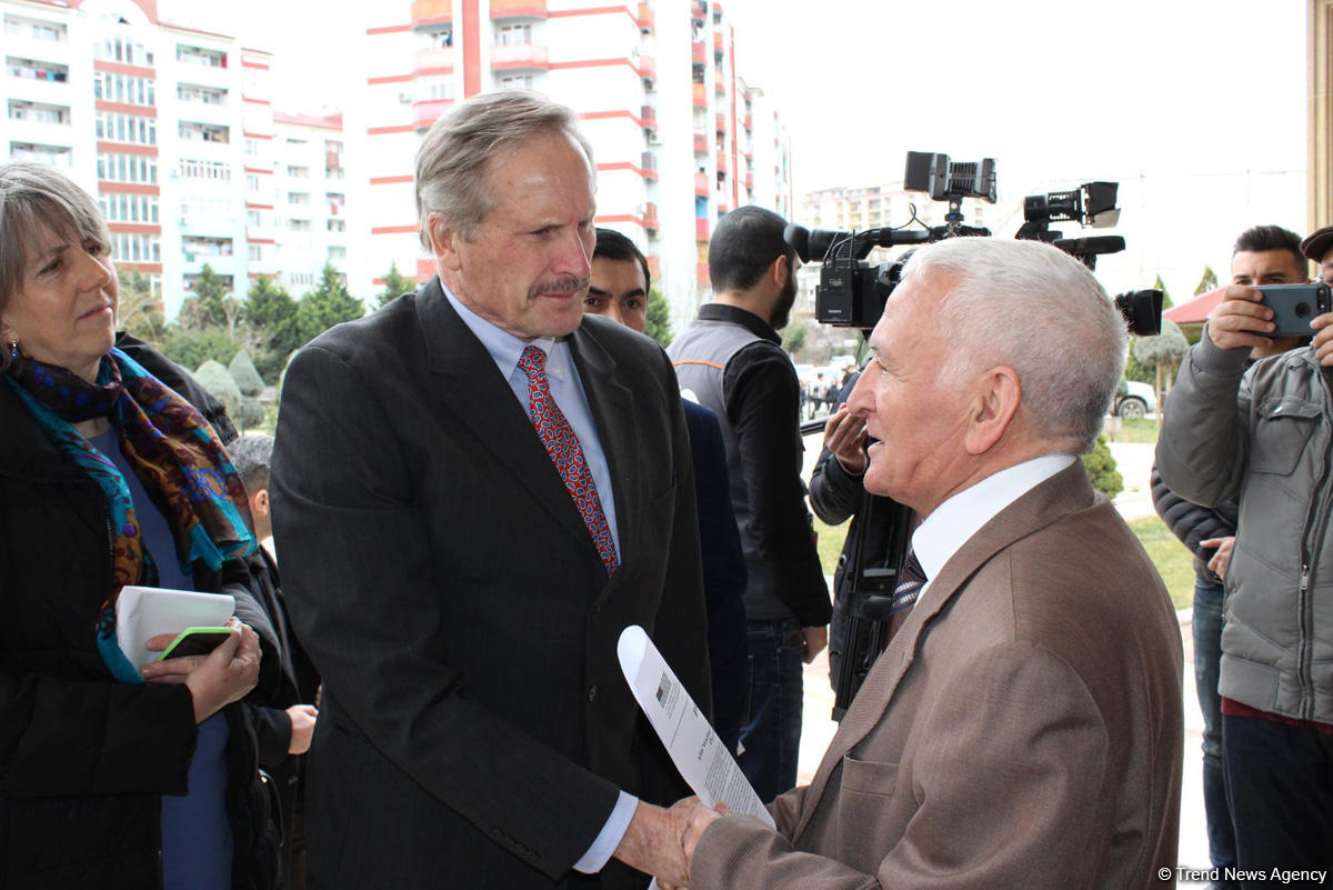 US launches new project to support children of IDPs in Azerbaijan (PHOTO)