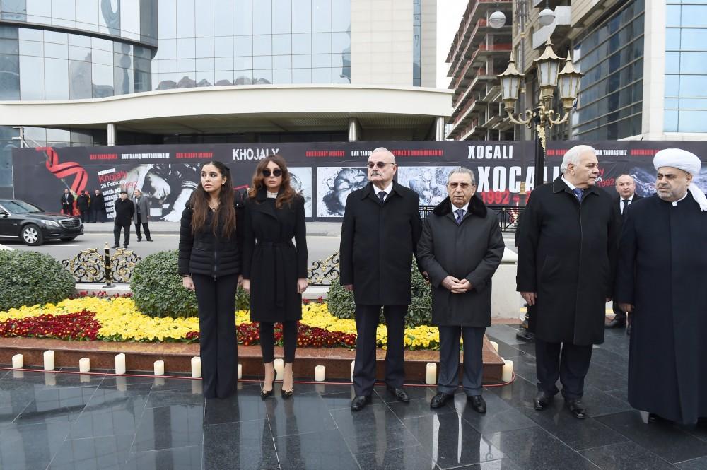 President Aliyev and his spouse pay tribute to Khojaly genocide victims (PHOTO)