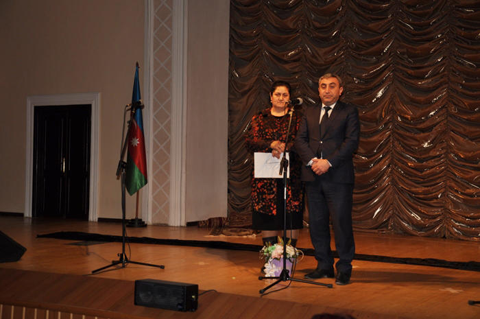 Детская студия "Гюнай" показала постановку "Ходжалы" (ФОТО)