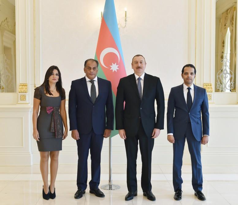 President Aliyev receives credentials of incoming Egyptian envoy (PHOTO)