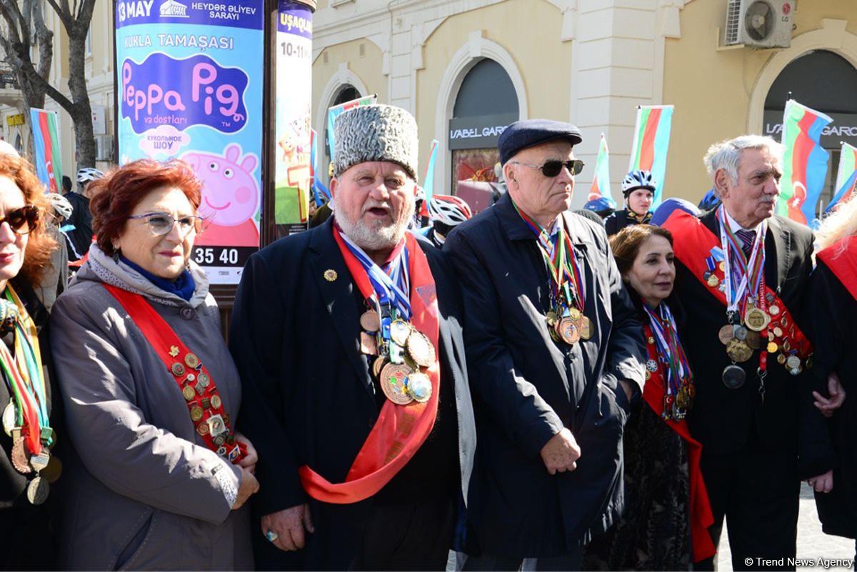 В  Баку состоялся велопробег по случаю Дня физкультуры и спорта (ФОТО)