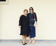 Первый вице-президент Мехрибан Алиева приняла участие в открытии нового здания яслей-детсада в Сабунчинском районе Баку (ФОТО)