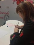 В Баку прошла интересная акция "Напиши письмо любимой", посвященная 8 марта (ФОТО)