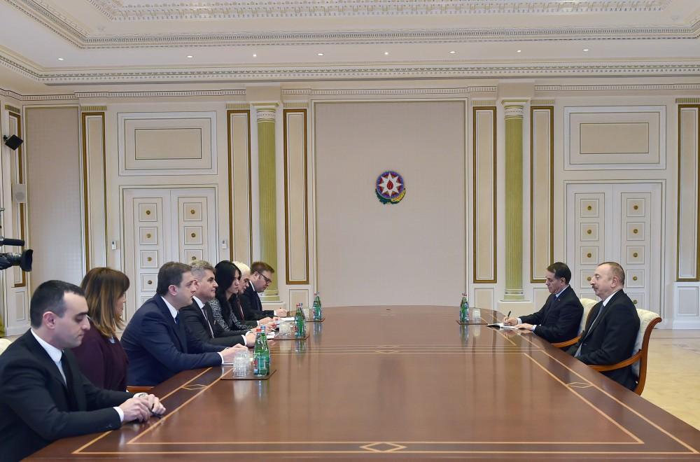 Президент Ильхам Алиев принял председателя парламента Черногории (ФОТО)