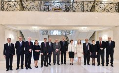 Президент Ильхам Алиев принял сопредседателей и членов правления Международного центра Низами Гянджеви (ФОТО)