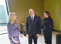 Президент Ильхам Алиев вручил орден "Достлуг" главе Ассоциации ELPIDA (ФОТО)