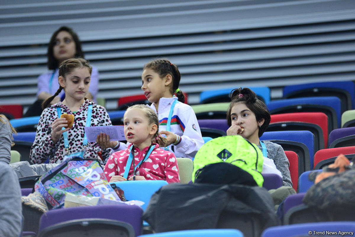 FIG Artistic Gymnastics World Cup opens in Baku (PHOTO)