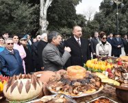 Президент Азербайджана Ильхам Алиев и Первая леди Мехрибан Алиева приняли участие во всенародных празднествах по случаю Новруза (ФОТО)