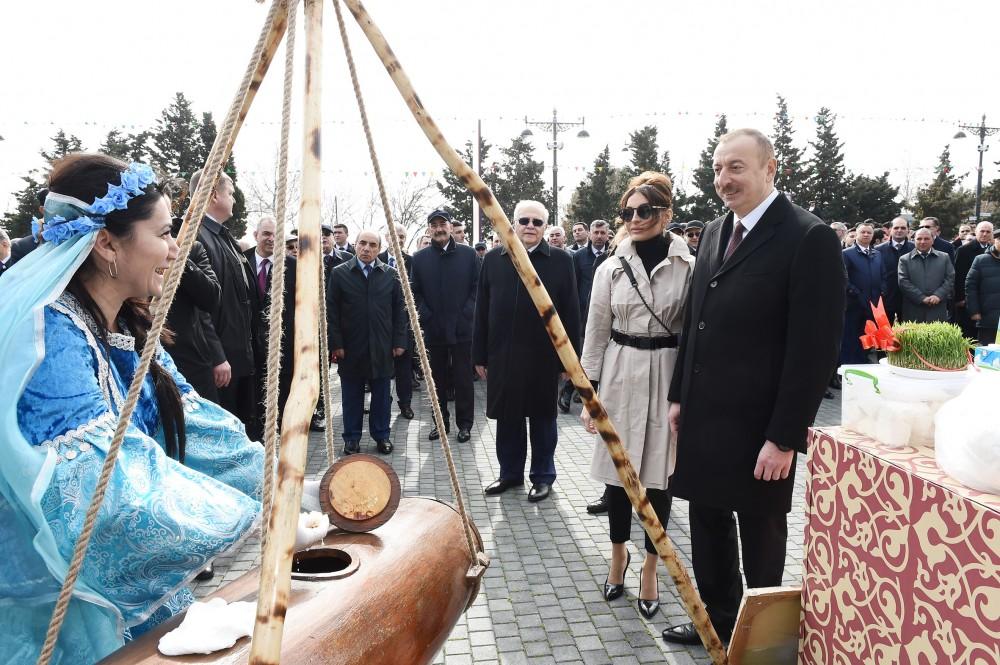 Президент Азербайджана Ильхам Алиев и Первая леди Мехрибан Алиева приняли участие во всенародных празднествах по случаю Новруза (ФОТО)