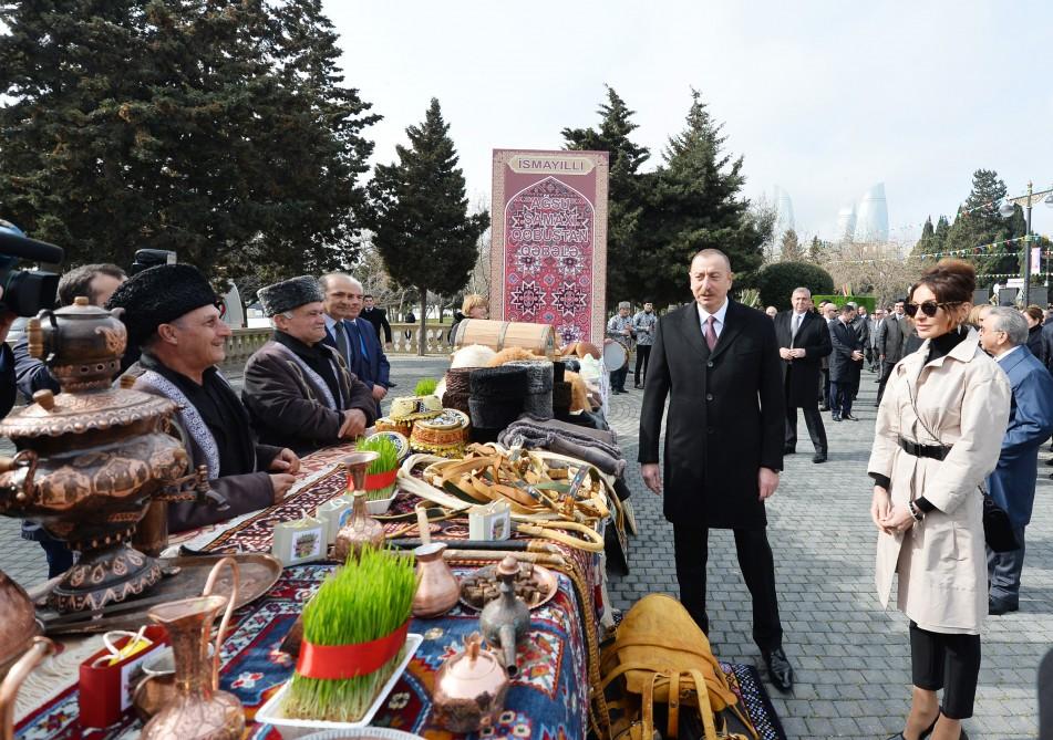 Президент Азербайджана Ильхам Алиев и Первая леди Мехрибан Алиева приняли участие во всенародных празднествах по случаю Новруза (ФОТО)