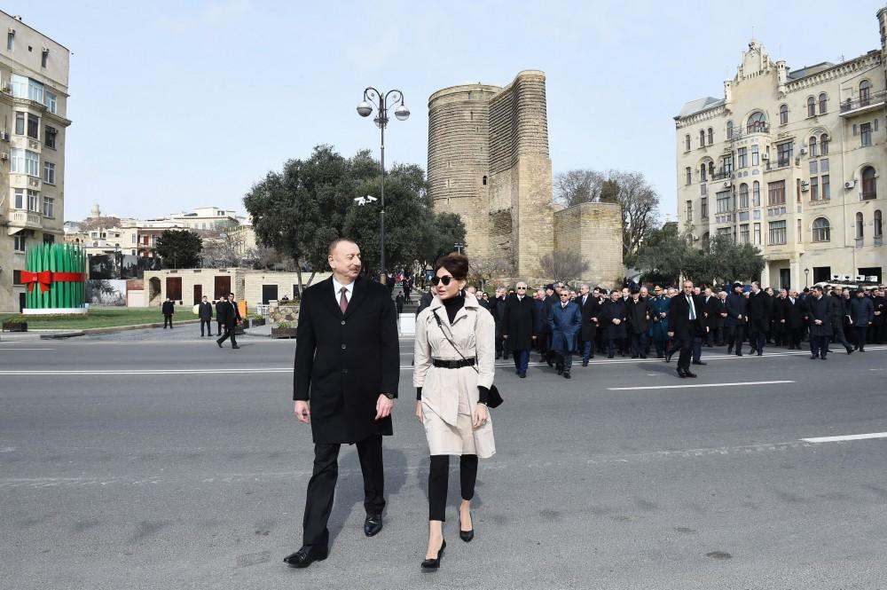 Президент Азербайджана Ильхам Алиев и Первая леди Мехрибан Алиева приняли участие во всенародных празднествах по случаю Новруза (ФОТО)