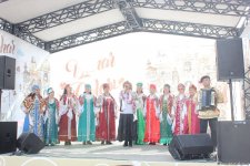 Массовые гуляния в Ичери шехер – песни и танцы народов мира, вкусные блюда, сувениры (ФОТО)