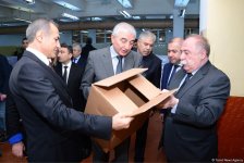 В Азербайджане началась печать избирательных бюллетеней для президентских выборов (ФОТО)