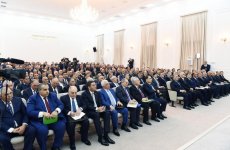 Под председательством Президента Ильхама Алиева в Барде прошло республиканское совещание по развитию хлопководства (ФОТО)