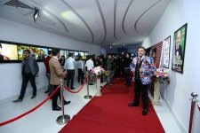 В Баку появилась популярная смешная невеста (ВИДЕО, ФОТО)