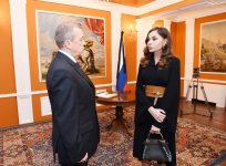 Первый вице-президент Мехрибан Алиева выразила соболезнования в связи с погибшими в результате пожара в Кемерово (ФОТО)