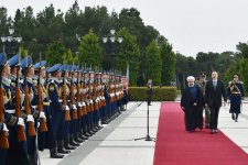 В Баку состоялась церемония официальной встречи Президента Ирана (ФОТО)