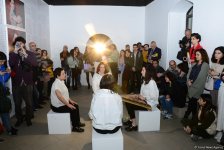 Женский протест в YAY GALLERY: Знай, что всё, что существует – не существует  (ФОТО)