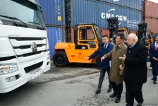 Бакинский порт получил новые погрузчики из Китая (ФОТО)