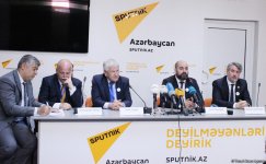 На президентских выборах в Азербайджане были созданы все условия для работы СМИ - итальянские наблюдатели (ФОТО)